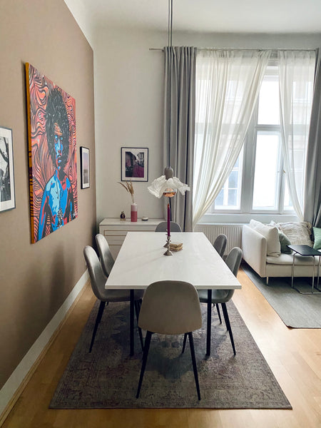 Nice apartment in the best downtown location. Bright and spacious and offers eve Vienna, Austria Beautiful Studio Apartment in the Center of Vienna Entire rental unit vacation rental 53883991