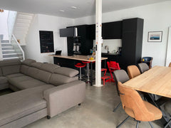 Dans un quartier résidentiel, calme et verdoyant, superbe logement avec deux cha Brussels, Belgium Superbe duplex avec grande terrasse et barbecue Entire rental unit vacation rental 19727651