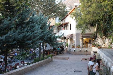 A cozy and traditional apartment right at the center of Crete, in the main squar Spili, Greece Cozy Apartment over the Lion Fountains Entire rental unit vacation rental 12332530