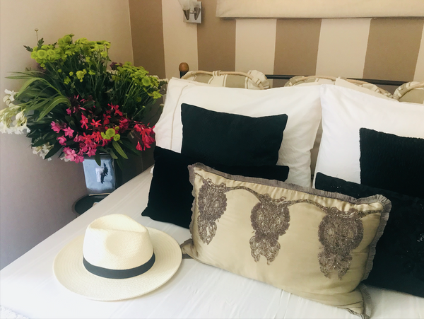 This studio is located in the heart of Chania, close to the sea, all activities, Chania, Greece Beautiful Studio in the heart of Chania Entire rental unit vacation rental 35659346