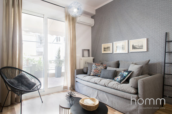 Modern Studio in Kolonaki, 10 min walking distance from Syntagma Metro Station.< Athens, Greece 39m² homm Modern Studio in Kolonaki Entire rental unit vacation rental 35479015