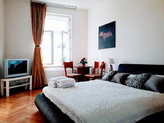 Two-room apartment, 50 m2, with a large, well equipped kitchen. Bedroom with a k  Domenico ❤ M14 ❤ Pretty, comfortable apartment Entire rental unit vacation rental 2106642