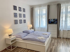Located only 100 meters from the Brunnenmarkt in a very quiet side street. Not f Vienna, Austria Farmer's Market Vienna - Studio Apartment Top 21 Entire serviced apartment vacation rental 50945907