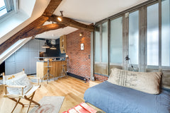 Studio apartment fully refurbished. Industrial design, on the last floor with el Paris, France Studio design - Long stay Entire rental unit vacation rental 6680174