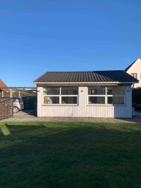 Enjoy your stay with ease and be close to Copenhagen centrum. Metro (Sundby) 600  Small mini house 10 min from Copenhagen centrum Tiny home vacation rental 575971658759854641
