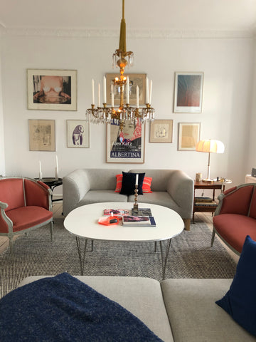 Beautifully decorated and spacious  3-bedroom apartment with large kitchen, dinn Copenhagen, Denmark Perfectly located designer apartment Entire rental unit vacation rental 49773714