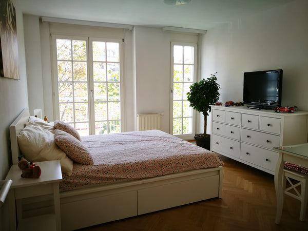 This lovely three room apartment with terrace is located in Vienna's most exclus Vienna, Austria New 3 room flat in charming district Entire rental unit vacation rental 19926466