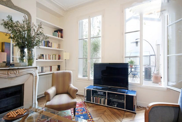 Halfway between the Opera and Montmartre, typical Haussmann apartment of 70 m2 w Paris, France Like a house close to Opera Entire rental unit vacation rental 1397112