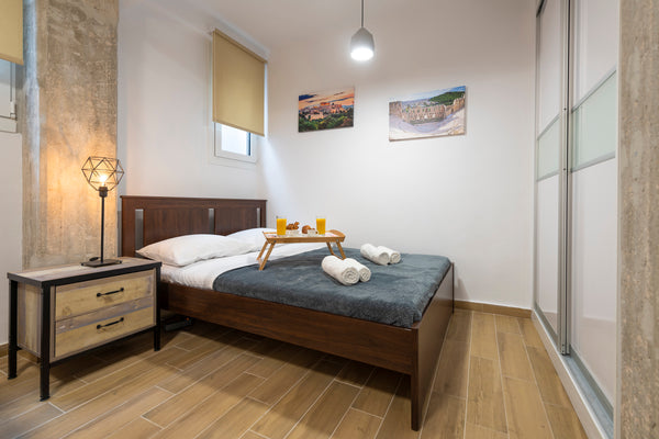 This is a wonderful apartment recently refurbished with minimal decoration and c Athens, Greece Cute Apartment close to Acropolis by Cloudkeys Entire rental unit vacation rental 43751697