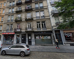 Disfruta de laSmall room in a space shared with flatmates. Excellent connection  Brussels, Belgium Room for rent Private room in condo vacation rental 648465820556907592