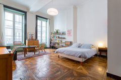 <b>The space</b><br />Grand appartement de 100m2 situé au coeur des Pentes de la Lyon, France Bel appartement de 100m2 à Lyon 1er Entire rental unit vacation rental 8661966