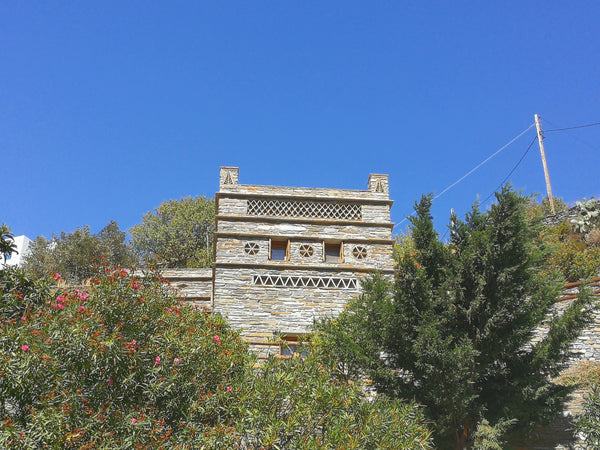 Welcome to a stone-made cottage in the wonderful village of Stenies, full of wat  Two-level traditional stone cottage Entire cottage vacation rental 28100190