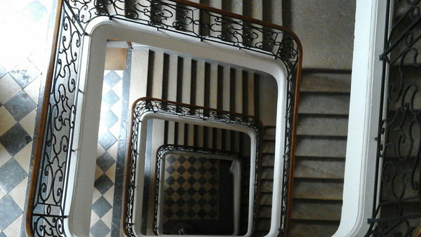 Mes parents, vous accueillent chez eux ,dans un immeuble de caractère , placé au Lyon, France Coeur Bellecour 