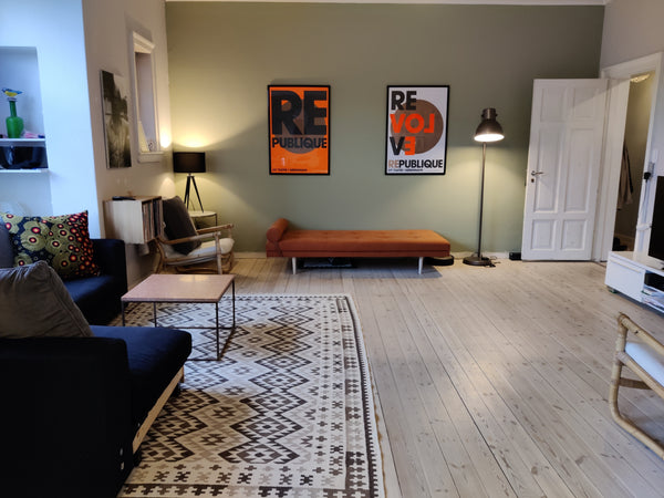 My apartment is locally located within shopping (next-door neighbor ), Cosy cafe Copenhagen, Denmark Light and spacious apartment Entire rental unit vacation rental 2550559
