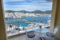 Situated in Karpathos Town, within 1 km of Pigadia Port, Casa Jokaste offers acc  Casa Jokaste Entire rental unit vacation rental 35247937