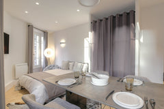 Splendid studio in the 6th arrondissement of Lyon. Close to the "Tête d'Or" park Lyon, France Superb studio, Tête d'or, Lyon Entire rental unit vacation rental 42046477