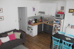 Hello,<br />Need a quiet space, with internet and close to Batignolles and Montm Paris, France Flat 17eme 45m2- Near Batignolles Entire rental unit vacation rental 5812726