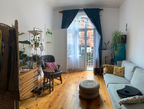 A spacious Saint Gilles apartment 10 min walk to midi station,  near markets, me Brussels, Belgium Spacious apartment in Saint Gilles Entire rental unit vacation rental 52804715