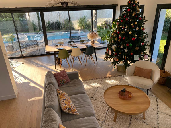 Villa de 180 m2 sur terrain arboré de 550 m2 avec une terrasse de100 m2 dans qua Bordeaux, France Villa avec piscine proche Bordeaux et océan Entire villa vacation rental 42372513