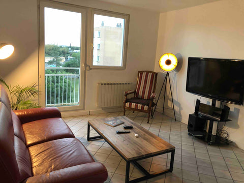 Appartement à deux pas de Bordeaux, situé à 15 min à pieds de l’arrêt de Tram. D  Villenave-d'Ornon  : Appartement proche Bordeaux Entire condo vacation rental 45614948