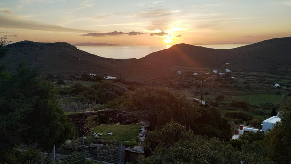 Smart luxury, married with Cycladic tradition. Fully renovated Andros farmhouse<  Spiti Anita, Superior Master & Double Room Cycladic home vacation rental 51655435