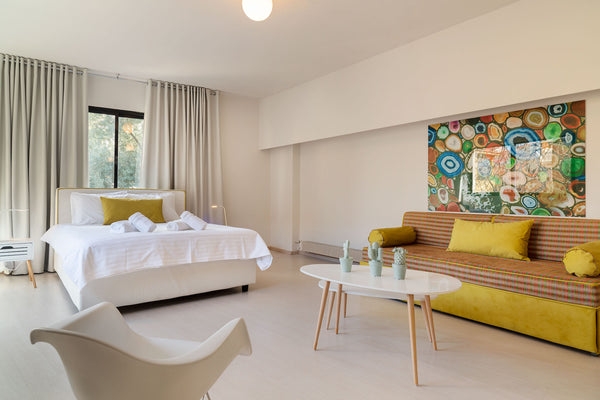 Welcome to our Temple! Temple of Aphrodite located in the heart of historical ce GR Heart Of Plaka / Temple Of Aphrodite Entire rental unit vacation rental 29302055