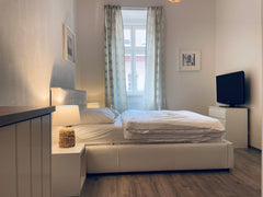 Krásne ubytování jen kousek od centra Anděl. Metro 1 minutu chůze, centrum Prahy Prague, Czechia Útulny byt v centru Prahy Entire rental unit vacation rental 600418844386262741