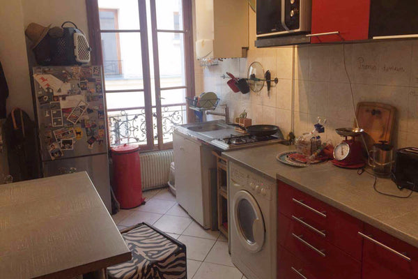 Joli 2 pièces parisien tout équipé, très bien situé et très bien desservi, dans  Paris, France 2 pièces accueillant, quartier vivant Entire rental unit vacation rental 13693784