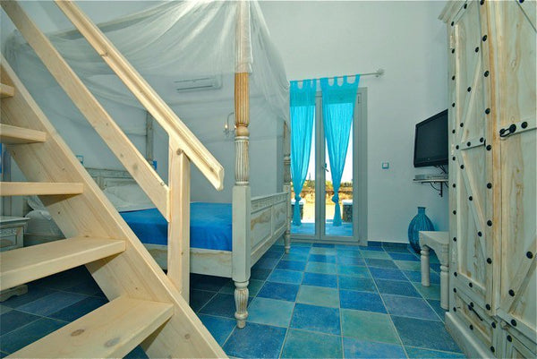 ethereal apartments good for 4 people<br /><br /><b>The space</b><br />Relaxing  Athens, Greece ethereal lux apartments for 4 near amazing beach Room in aparthotel vacation rental 5233372