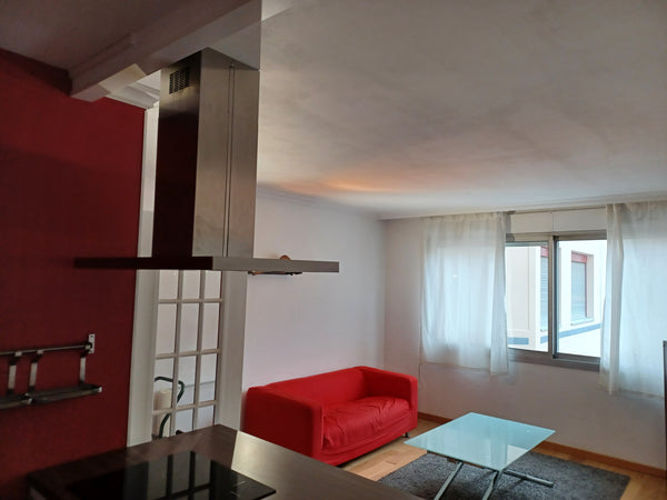 Simplifiez-vous la vie dans ce logement paisible et central.<br /><br /><b>Licen Lyon, France L'appartement Halles P.Bocuse Entire rental unit vacation rental 775101219474429287