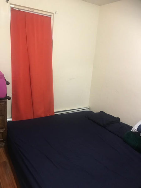 Beautiful clean and very Quiet New York, NY Train in Newyork · 1 bedroom · 1 bed · 1 shared bath Private room in train vacation rental 40946280