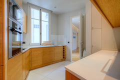 Bright, elegant ,  is the perfect vacation rental for a family vacation or city   Paris-Paris Private room in condo vacation rental 24776732