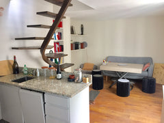 Lovely & cosy apartment (40 m2, 430 sq feet) in the heart of the "Sentier" distr Paris, France 40 sqm cosy apartment in Sentier district Entire rental unit vacation rental 20511629