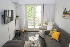 Welcome to our bright, sunny, quaint, and humble abode!  A warm peaceful clean a Toronto, Ontario, Canada Welcome to your cozy apartment away from home! ! Entire rental unit vacation rental 39746159