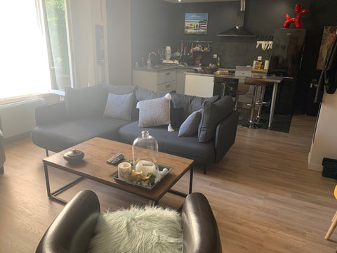 Beau T3 équipé au pied du Pont de Pierre, plein centre ville.<br />Logement en r Bordeaux, France Appartement cosy Bordeaux Bastide 4 pers - garage Entire rental unit vacation rental 6129377