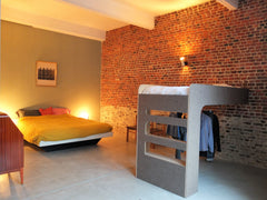 Le Refuge du Chien Vert (The Green Dog Inn) offers you a spacious and stylish be Brussels, Belgium Spacious room for couples (or small families) Private room in bed and breakfast vacation rental 3738686