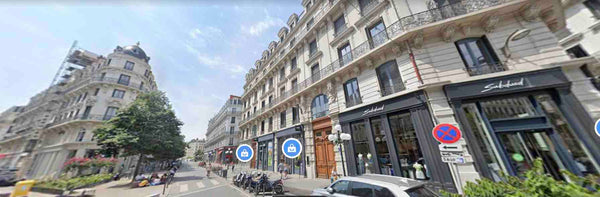 Rare par son emplacement et sa rénovation au cœur du quartier Haussmanien de Gro Lyon, France T2 en duplex centre ville Entire rental unit vacation rental 27281727