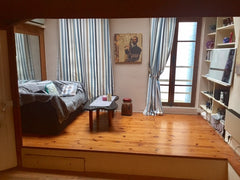 Appartement chaleureux et calme avec petite chambre en mezzanine. Situé dans un  France Cosy appartement proche Montmartre Entire rental unit vacation rental 19615152
