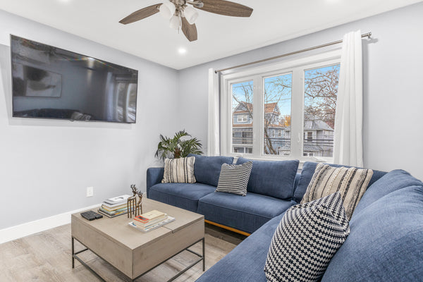 Indulge in this modern luxury 3BR home, nestled in a residential area of Queens, New York, NY Home in Queens · 3 bedrooms · 3 beds · 1 bath Entire home vacation rental 967553019997784663