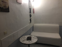 studio de 13 m 2 dans l'ancien , situé en plein centre ville  donnant sur cour i  studio coeur de la presqu’île Entire rental unit vacation rental 12526284