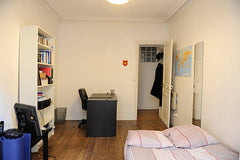 Un havre de paix, près des commerces, cafés et restaurants, mais aussi de la But  Deux pièces, 42m2 à Montmartre Entire rental unit vacation rental 6907283