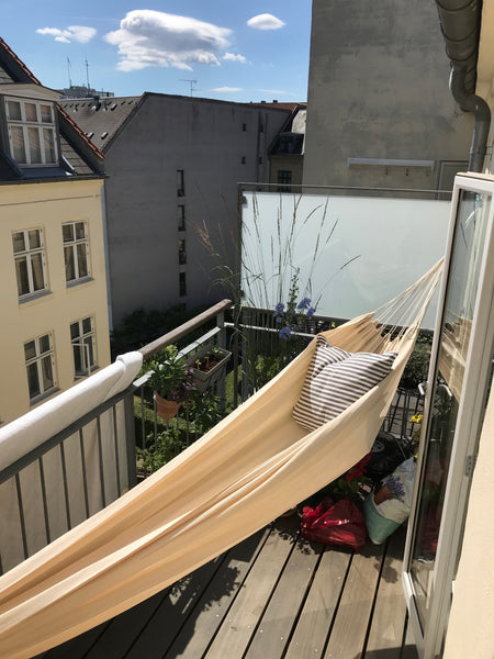 City Center apartment, 90 m2 with spacious rooms and balcony that has sunlight a Copenhagen, Denmark City Center apartment in charming surroundings Entire rental unit vacation rental 37769590
