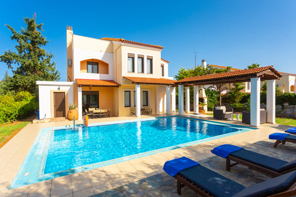 <p><b>Overview</b> <br>Villa Kefalas is located in Kefalas, Crete. This detached England, United Kingdom Villa Kefalas: Large Private Pool, A/C, WiFi Entire villa vacation rental 11266411