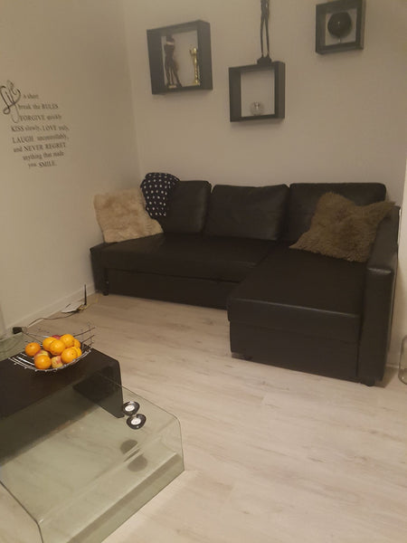 En 3 værelses lejlighed med 3 dobbel senge :) den ligger centralt og har s-tog,  Copenhagen, Denmark Hyggelig 3 værelses lejlighed Entire rental unit vacation rental 18026390