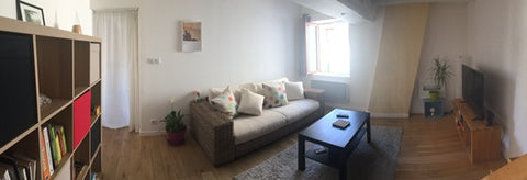 Bienvenue dans notre petit cocon, à Lyon.<br />Nous vous proposons notre joli pe Lyon, France Bienvenue chez nous ! Entire rental unit vacation rental 26051174