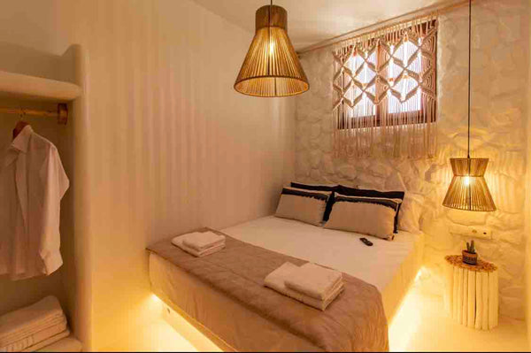 Beautiful virgin east coast maisonette overlooking the Aegean. You can rent the  Naxos, Greece Villa Evdokia-Vineyard apartment 4' from sea Entire rental unit vacation rental 35232177