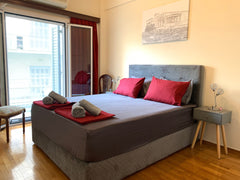 We warmly welcome you to our recently renovated and spacious apartment. We look  Düsseldorf, North Rhine-Westphalia, Germany HIGH QUALITY 110qm 2BR @Simos-Lux-Apartment Entire condo vacation rental 50334641