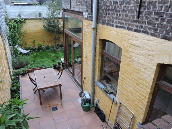 The house is conveniently located near to the city center 7 minutes by tram (tra Ghent, Belgium Large room in charming townhouse in Ghent Private room in casa particular vacation rental 54388366