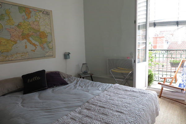 Dans un immeuble ancien avec cachet, au 4ème étage sans ascenseur, jolie chambre Lyon, France La chambre Private room in rental unit vacation rental 22859104