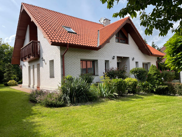 Ubytování v luxusní vile na okraji Prahy. Klidné prostředí, udržovaná zahrada. B Prague, Czechia Prostorná vila na okraji metropole Entire villa vacation rental 14534219
